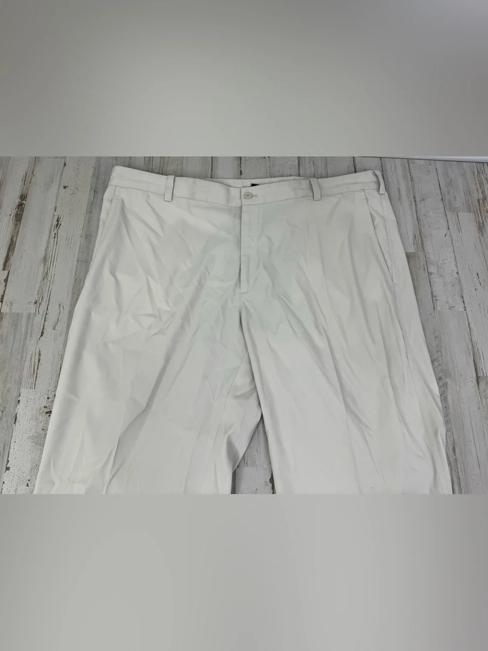 Nike Golf Mens 40x32 Khaki Chino Pants Beige Straight Leg Pleated